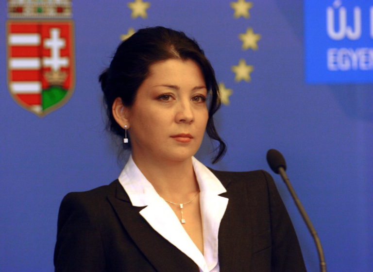 Tíz éve történt: A szélsőségek erősítése miatt bírálta a kormányszóvivő a Fideszt
