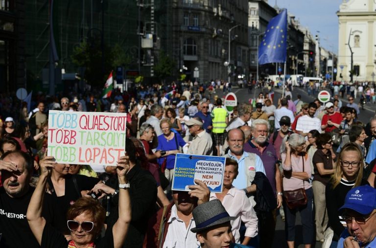 A sajtószabadságért tüntettek Budapesten