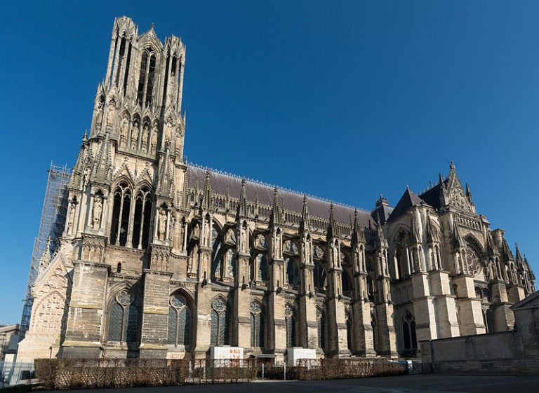 Szélsőjobb szerint keresztényellenes akció volt a Notre-Dame leégése