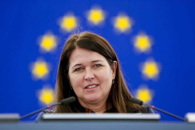 Európai számvevőként folytatja Pelczné Gáll Ildikó