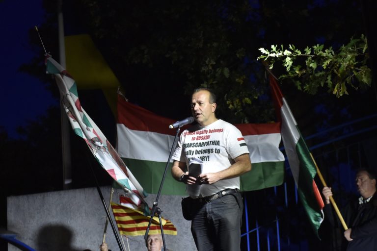 Együtt: a Jobbik továbbra is orosz befolyás alatt áll