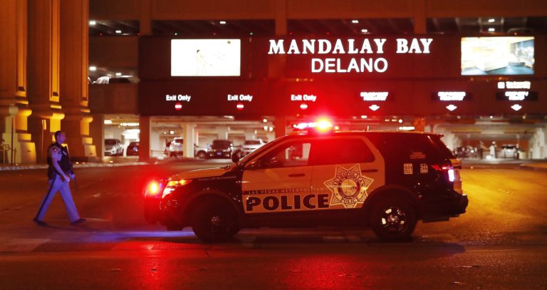 Legalább 58 halott a Las Vegas-i terrortámadásban