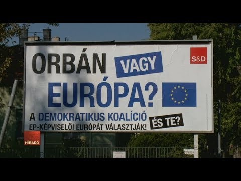 Az Együtt elítéli a DK plakátjainak leszedését