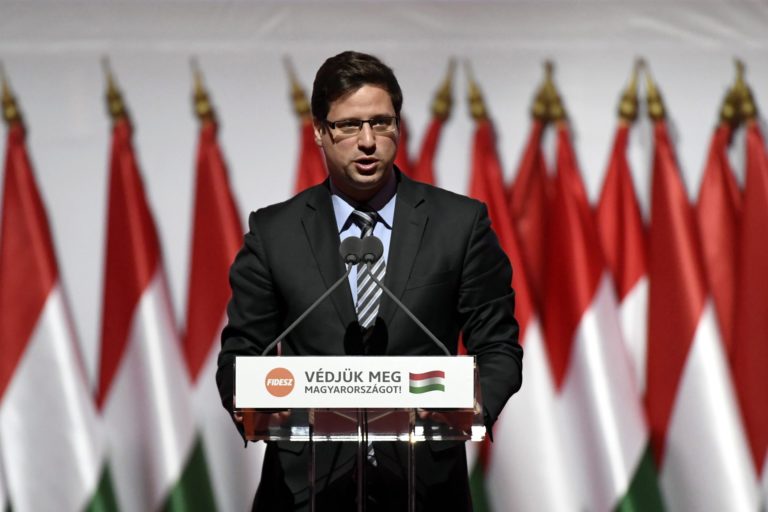A Fidesz nem konzultál