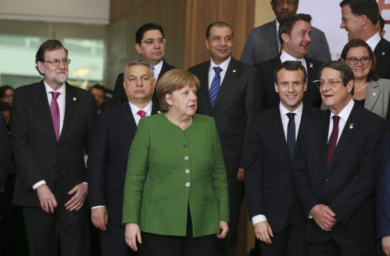 EU csúcs: Orbánék vereség előtt?