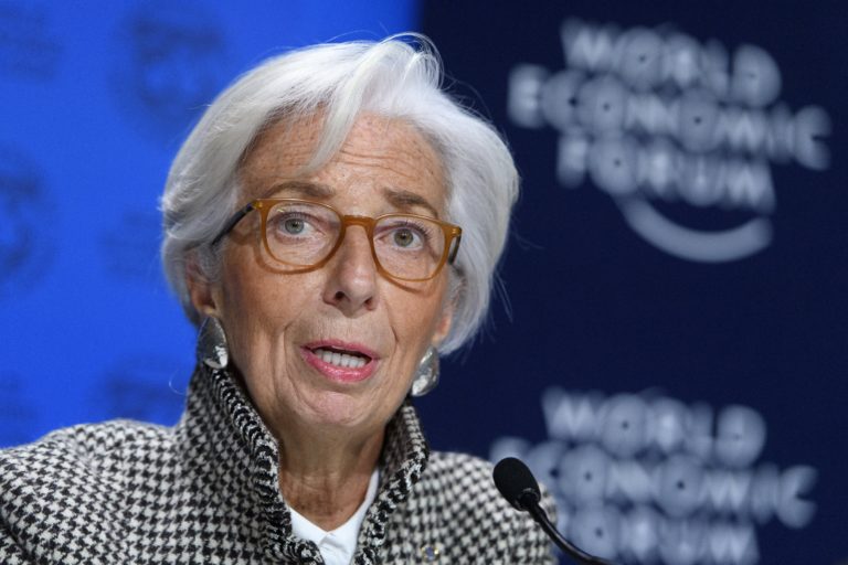Félelmetes kereskedelmi háborút indított el Trump az IMF szerint