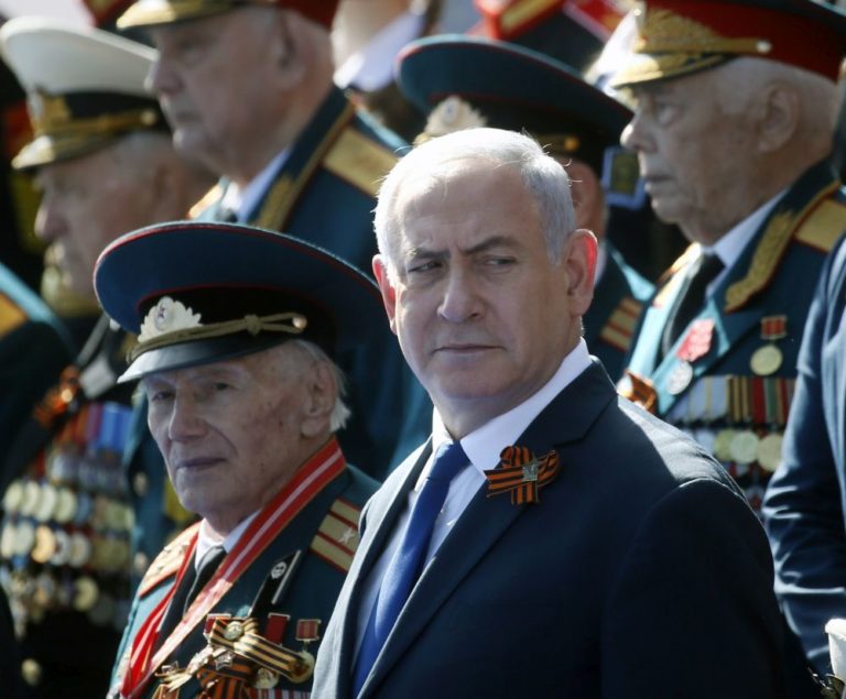 Netanjahu a náci Németországhoz hasonlította Iránt Moszkvában