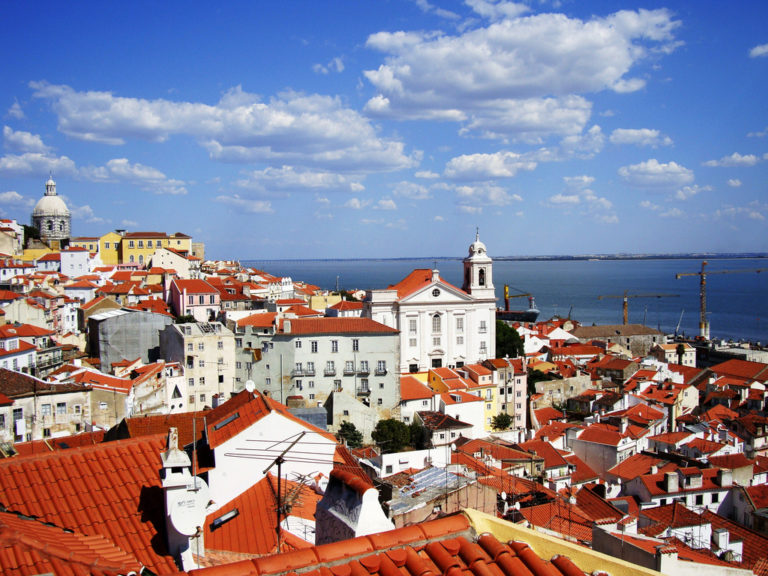Befektetésért útlevelet adna Portugália