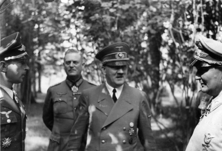 Hitler el akarta pusztítani az észak-amerikai zsidókat is