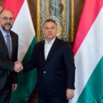 Két toxikus vezető árnyékában, a rejtőzködő harmadik