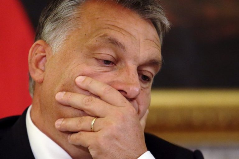 Ujhelyi: Orbán Viktor egy végtelenül gyáva ember!