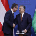 Orbán: nem Weberre – tizenkilencre lapot kér