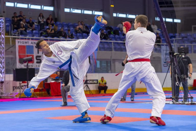 A karatés Tadissi Martial olimpiai kvalifikációs bronzérme