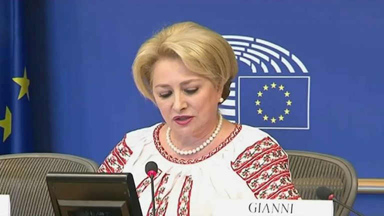 A román kormány lemond az EU által bírált jogi reformokról