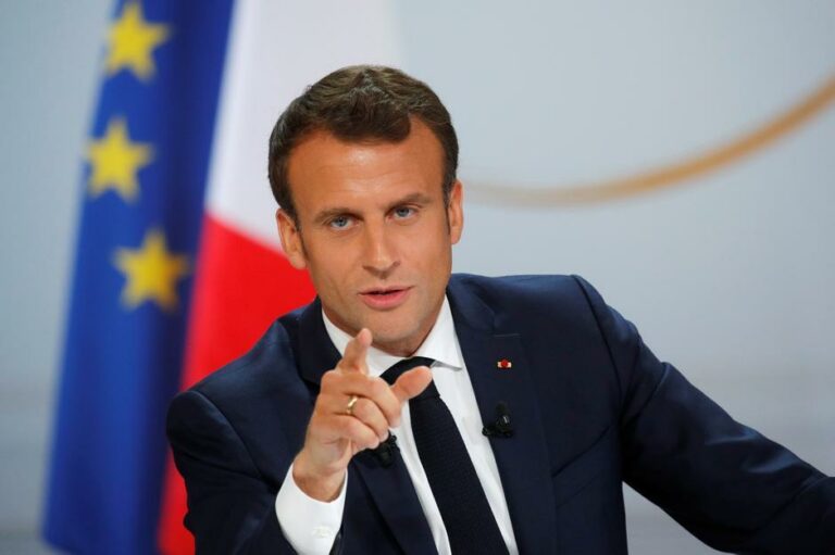 Macron: a Nyugatnak nem kellene Oroszország megalázására törekednie