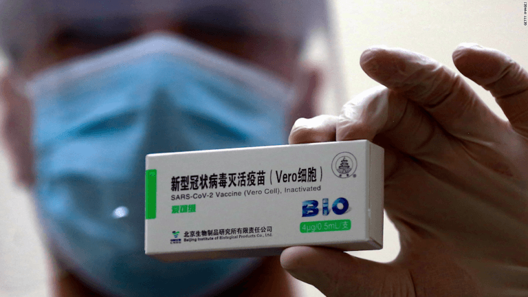 Miért vette túlárazva Orbán a kínai vakcinát?