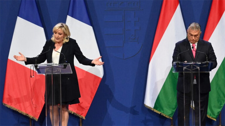 Le Pen látogatásával Orbán újabb szintre süllyed