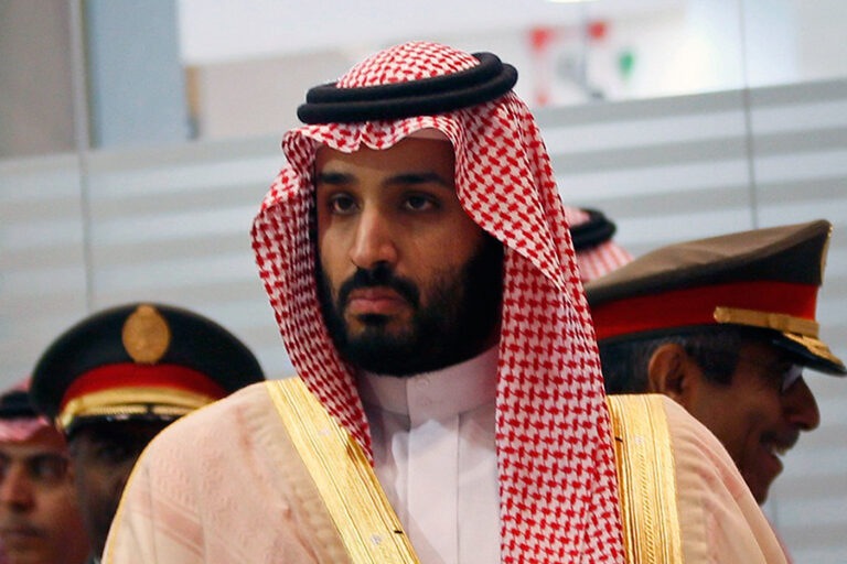 60 millió fonttal olajozott szaúdi fegyvereladások 