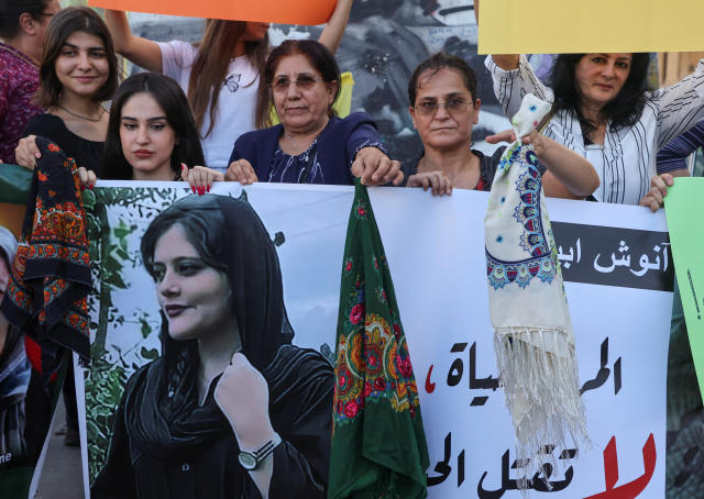DK: Az Országgyűlés ítélje el az iráni nők elleni jogsértéseket!