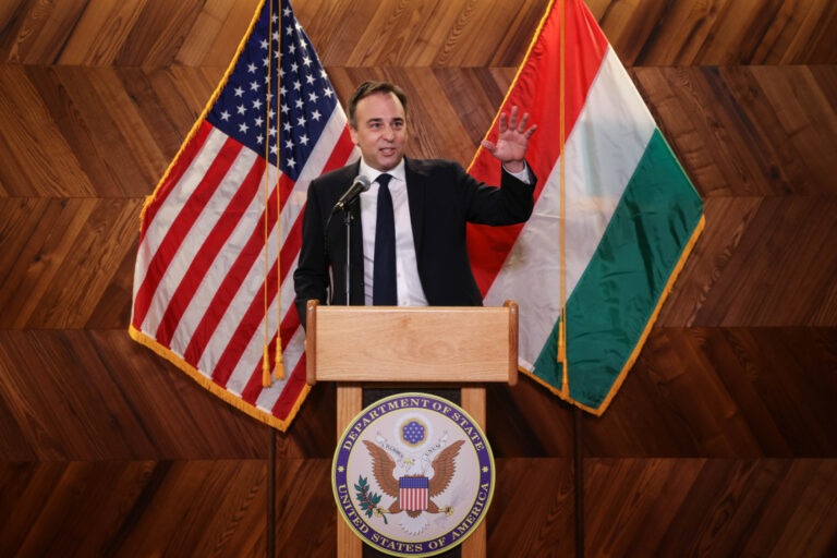 Orbán és az USA nagykövete