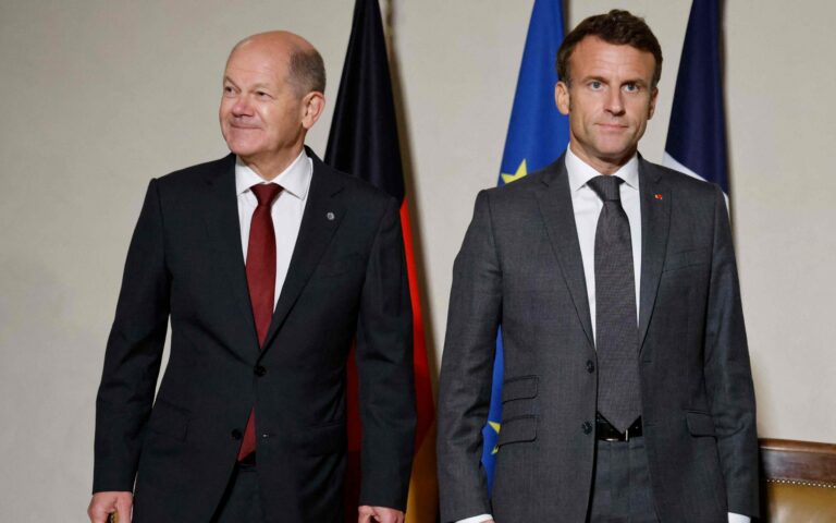 Macron és Scholz szeretné elkerülni a magyar gazdaság bedőlését