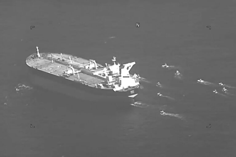 Irán ismét lefoglalt egy olajszállító hajót