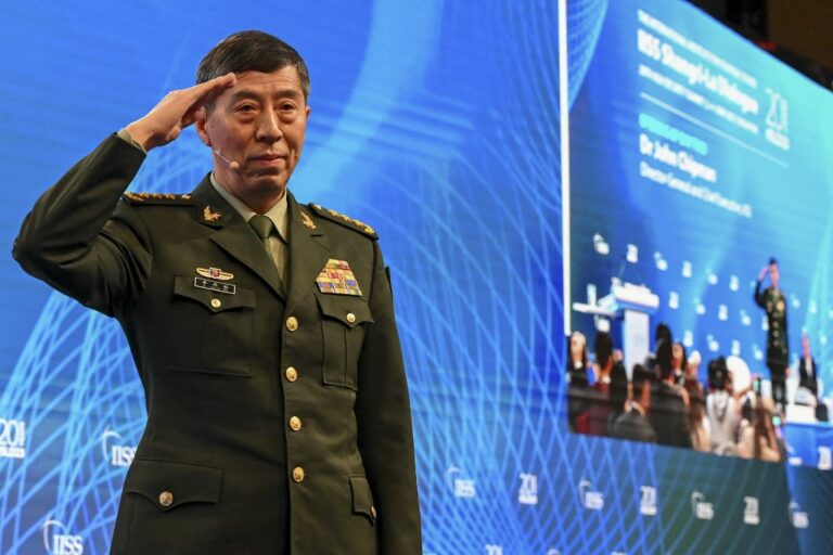 Hol van a kínai hadügyminiszter?