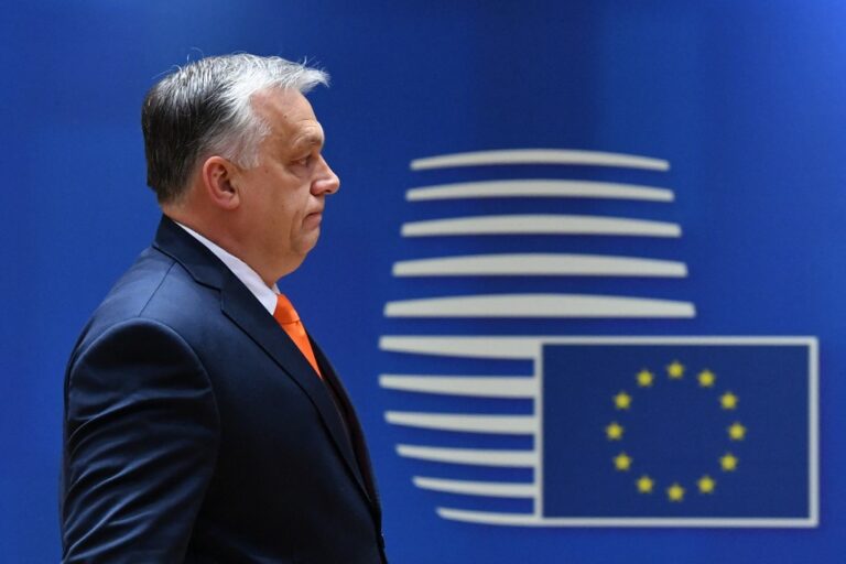Orbánnak már minden mindegy: az újabb Oroszország elleni szankciót egyedül ő nem támogatja