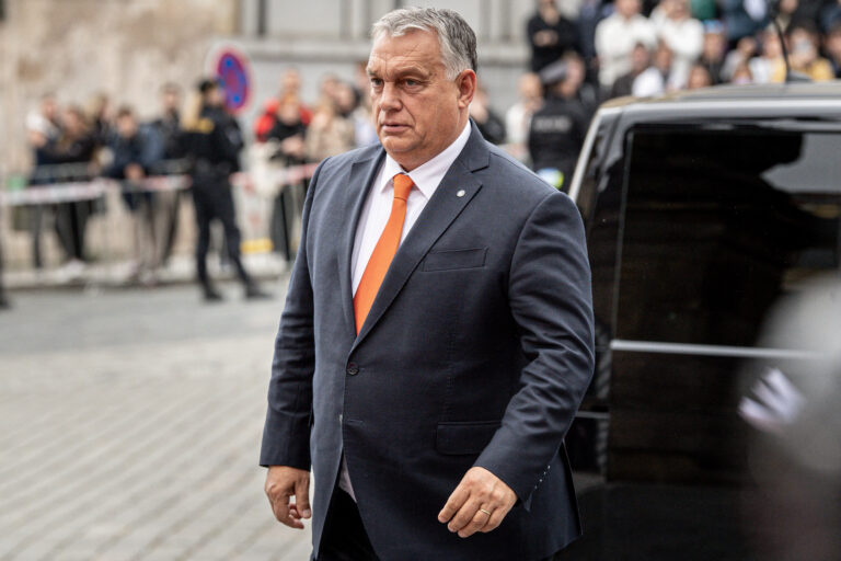 “Váltsuk le a vezetést!” – mondta Orbán Viktor
