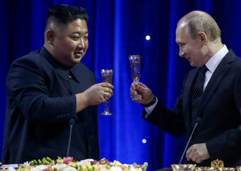 Putyin Észak Koreába készül