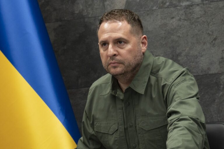 “Ukrajna továbbra sem fogadja el a területért békét elvet”