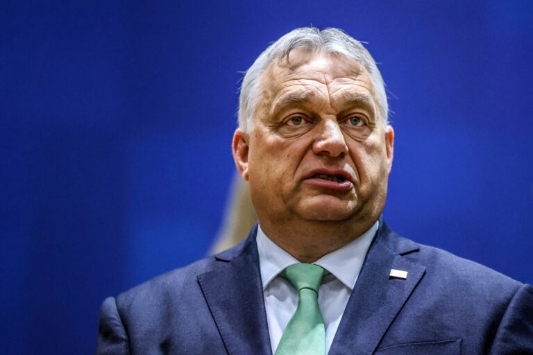 Orbán: a király meztelen!