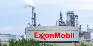 Miért támogatja oly elszántan Orbán Putyin Ukrajna politikáját?