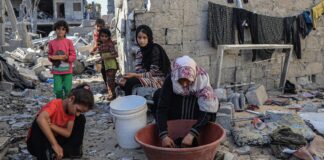 Trump terve a túszok szabadon bocsátására és a Palesztin Állam felé való megnyitásra