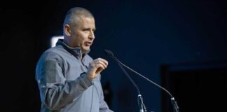 Ruszin-Szendi Romulusz: az Orbán kormány már közelebb áll Oroszországhoz mint a NATO-hoz