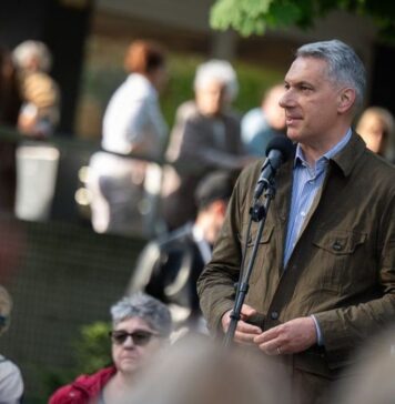 Lázár János: “Az amerikaiak szerint az EU egy nagy kalap szar!”