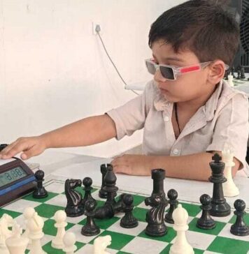 A hároméves sakkzseni