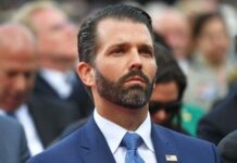 Trump – Orbánhoz hasonlóan családszerető ember: fiainak cége dollár milliókat inkasszál abból, hogy az elnök nevében üzletel