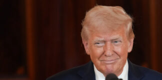 Orbánt lekörözte a sánta kutya-Trump: “Orbán kért, de nem kapott pénzügyi pajzsot”