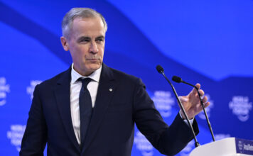 A világ változik, az emberi jogok tisztelete és a szuverenitás nem