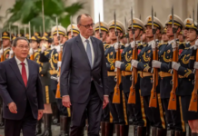 Merz kancellár Pekingben: Kína újra az első a német külkereskedelemben