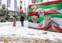 Putyin sakktábláján Irán a figura, Trumpnál pedig csak PR-eszköz – és közben 93 millió ember sorsa válik játékká