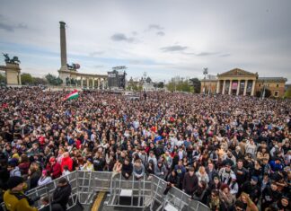 A falak lebontása: 1989 öröksége és 2026 ígérete