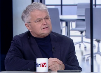 A titkosszolgálatok adták az aktákat a Fidesz lejárató sajtójának