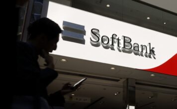 A japán SoftBank 75 milliárd eurós beruházása a mesterséges intelligenciába Franciaországban