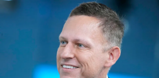 A „tech-fasizmus” vitája: Peter Thiel vs. Leó pápa – AI, hatalom és cinizmus