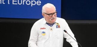 Walesa Magyar Péterhez: ”Börtönbe csuktak már valakit?!”