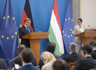Hét év után német külügyminiszter Budapesten