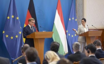 Hét év után német külügyminiszter Budapesten