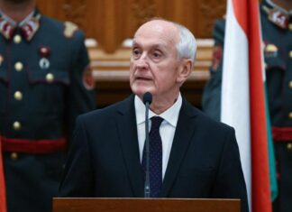 A javasolt főügyész testvére gyanúsított az ararnykonvoj ügyben